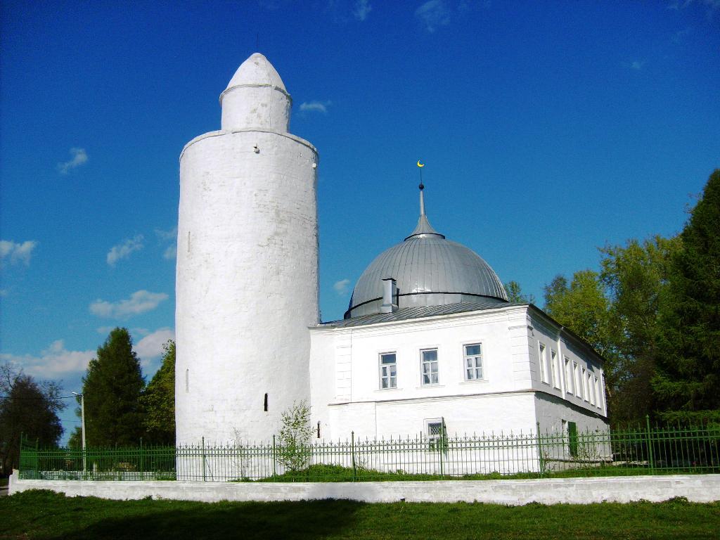 Ханская мечеть Касимова и минарет 1467 г.